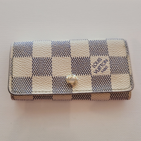 Louis Vuitton Damier Azur Multicles 4 Key Holder 🔑 - Picture 16 of 16